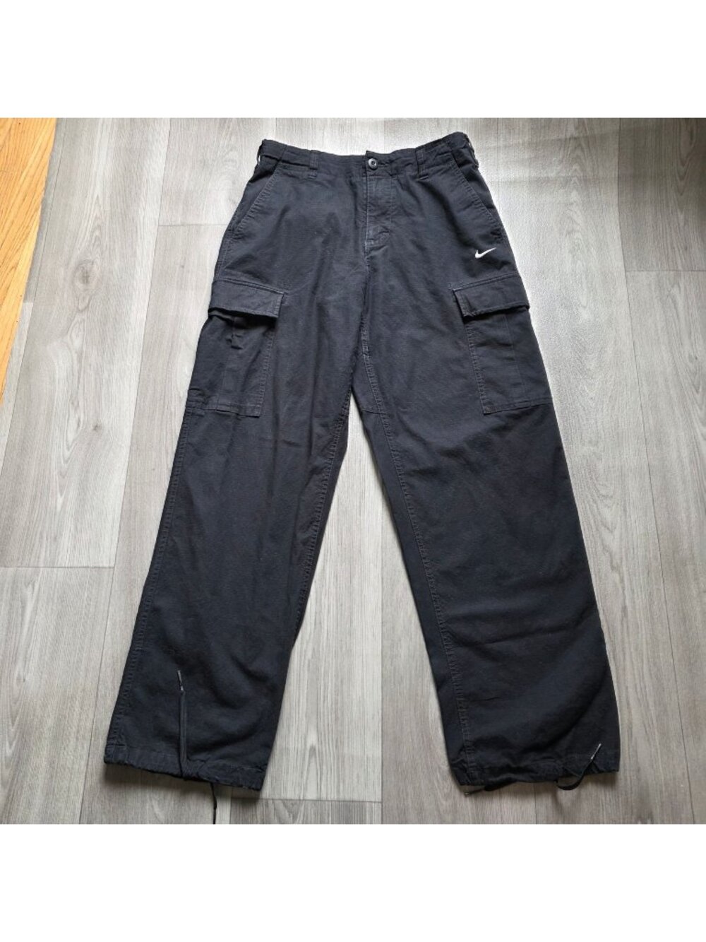 Nike SB Black Cargo Pants With Adjustable Drawcords & Multiple Pockets Size M
